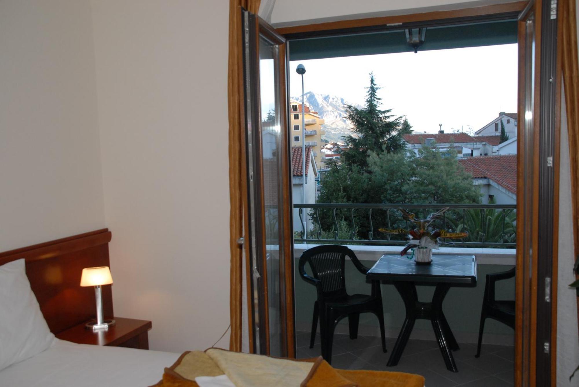 Apartments Krapina ブドヴァ 部屋 写真